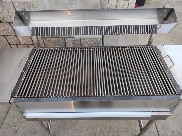 Asador con Mesas 200x50