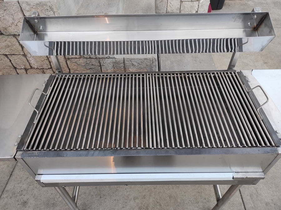 Asador con Mesas 200x50
